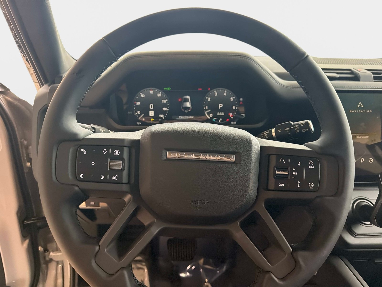 New 2026 Land Rover Defender 110 X-Dynamic SE AWD/4WD image 25