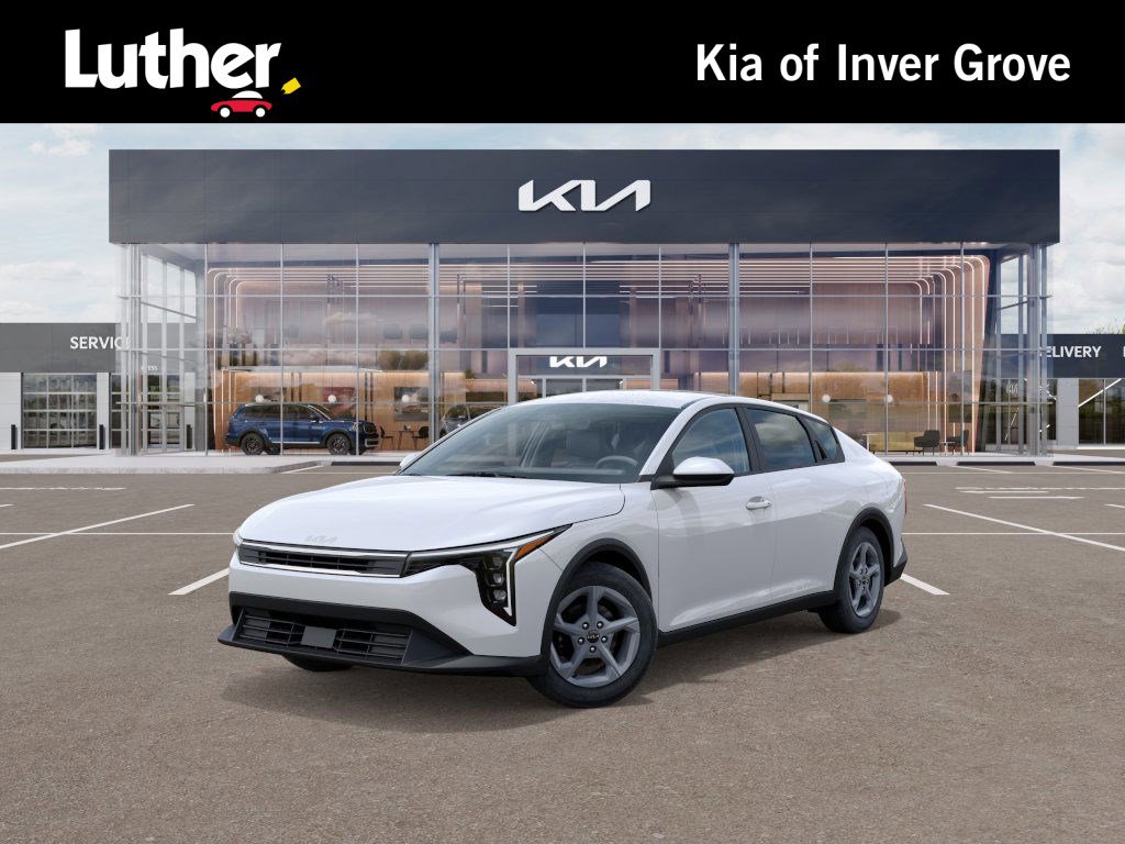 New 2025 Kia K4 LXS
