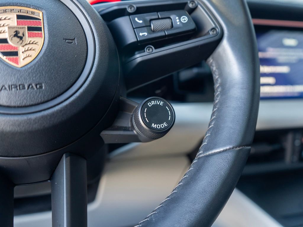 Used 2024 Porsche Macan 4 Electric image 23