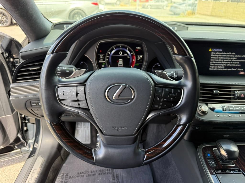 Used 2019 Lexus LS 500 w/ Luxury Package RWD image 23