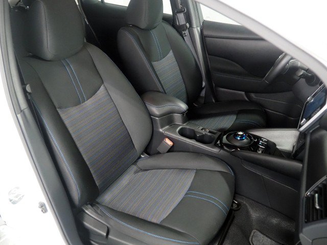 Used 2024 Nissan Leaf SV Plus FWD image 2
