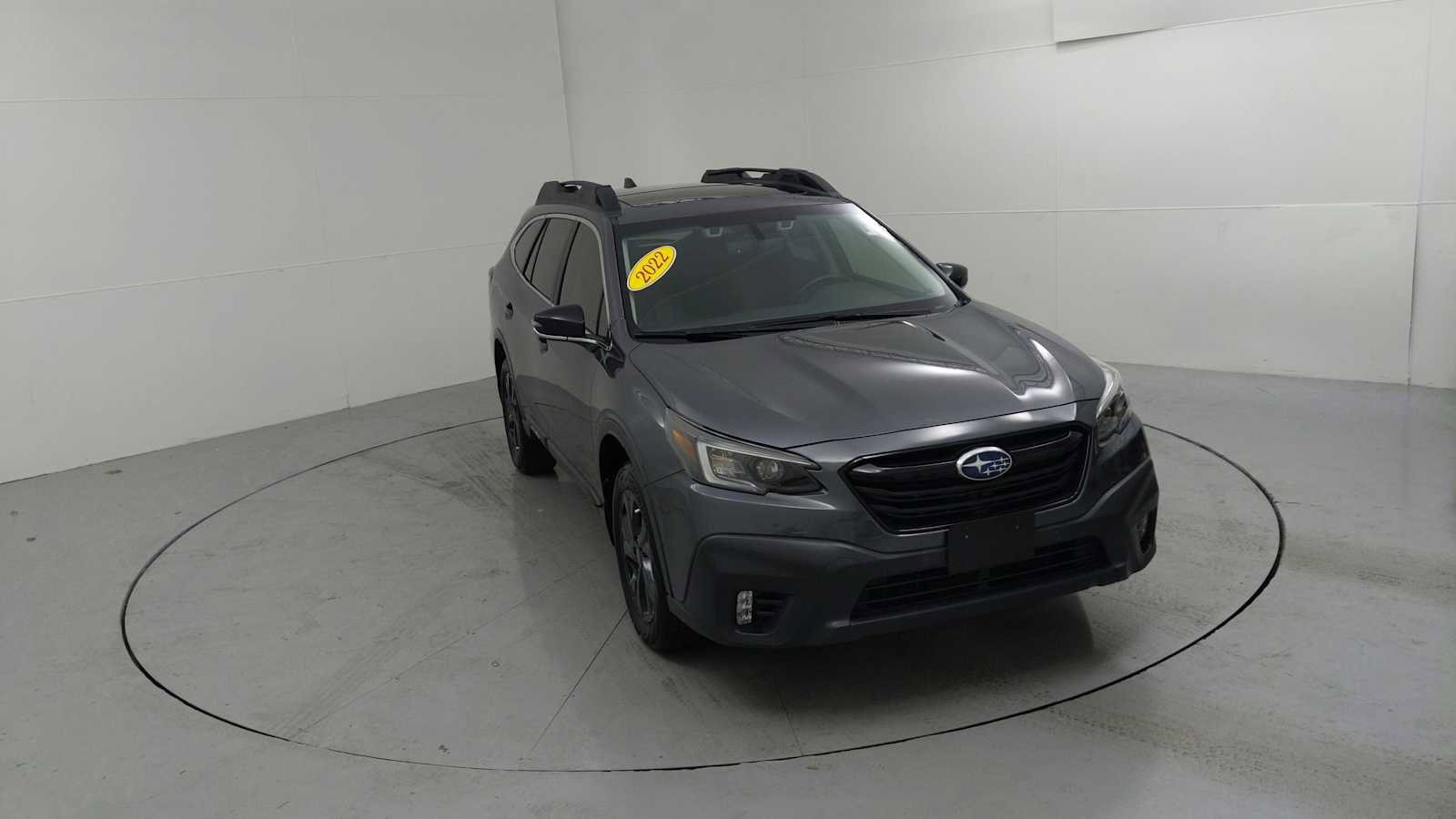 Used 2022 Subaru Outback Onyx Edition XT AWD/4WD image 2