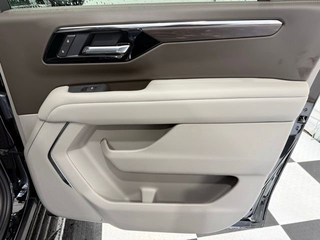 New 2026 Chevrolet Suburban LS w/ LPO, Dark Essentials Package image 27