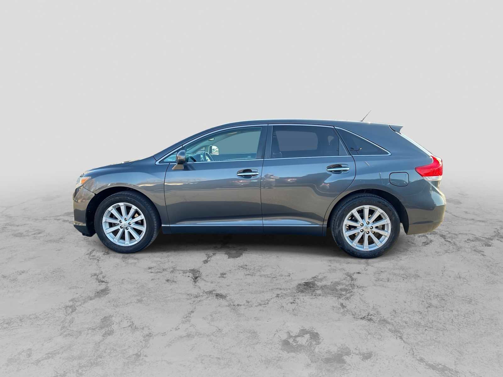 Used 2010 Toyota Venza AWD image 5