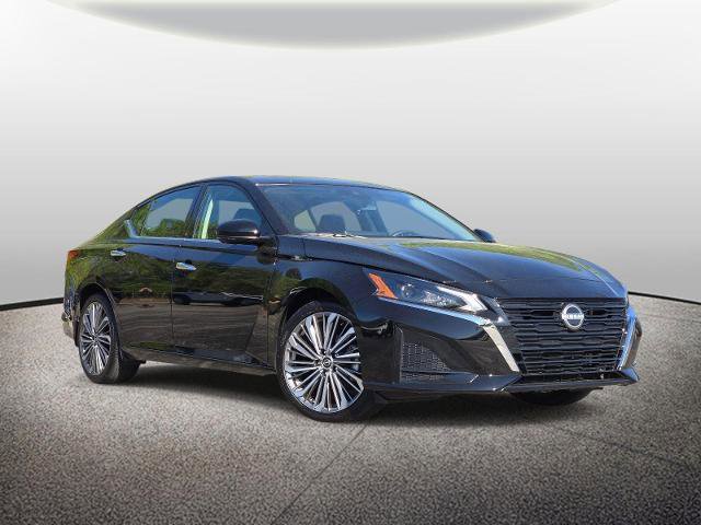 Certified 2025 Nissan Altima 2.5 SL FWD image 1