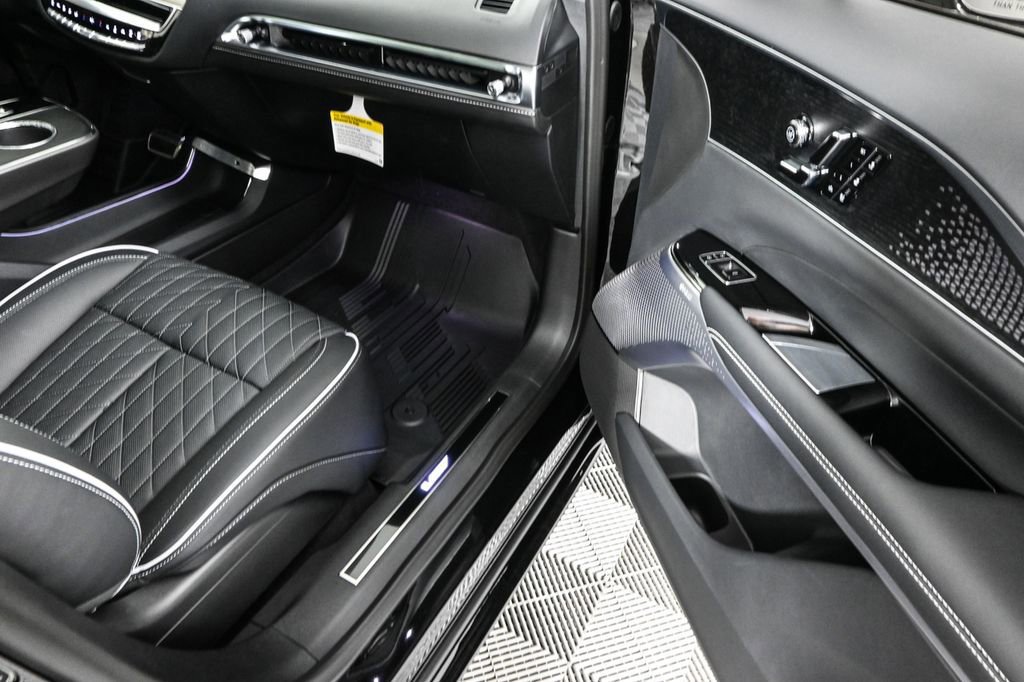 New 2026 Cadillac Lyriq V w/ LPO, Floor Liner Package image 26