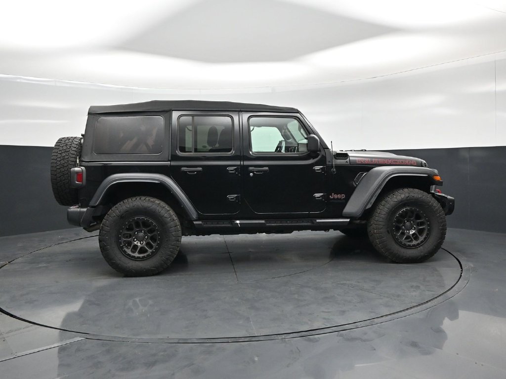 Used 2021 Jeep Wrangler Unlimited Rubicon w/ Xtreme Recon 35" Tire Package AWD/4WD image 25