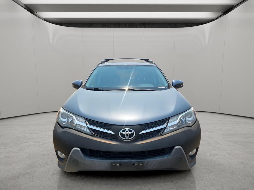 Used 2013 Toyota RAV4 XLE AWD/4WD image 8