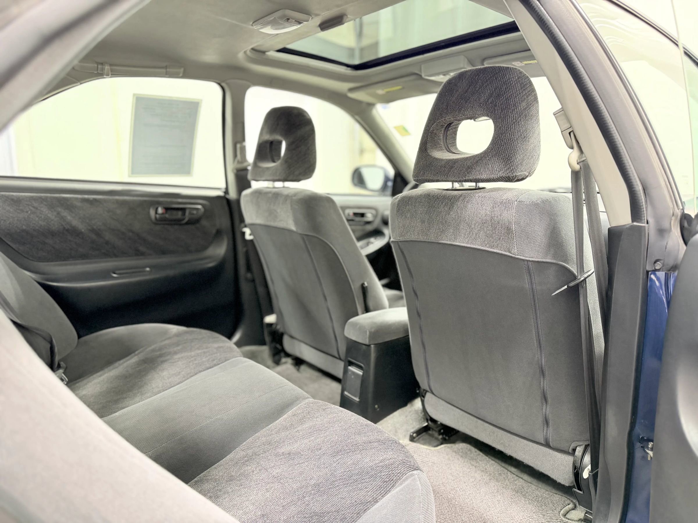 Used 1997 Acura Integra LS FWD image 30