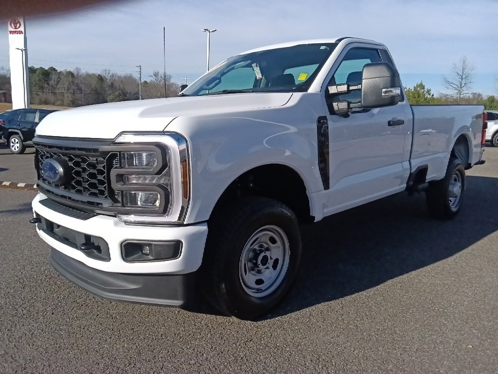 Used 2025 Ford F350 XL w/ STX Appearance Package image 7