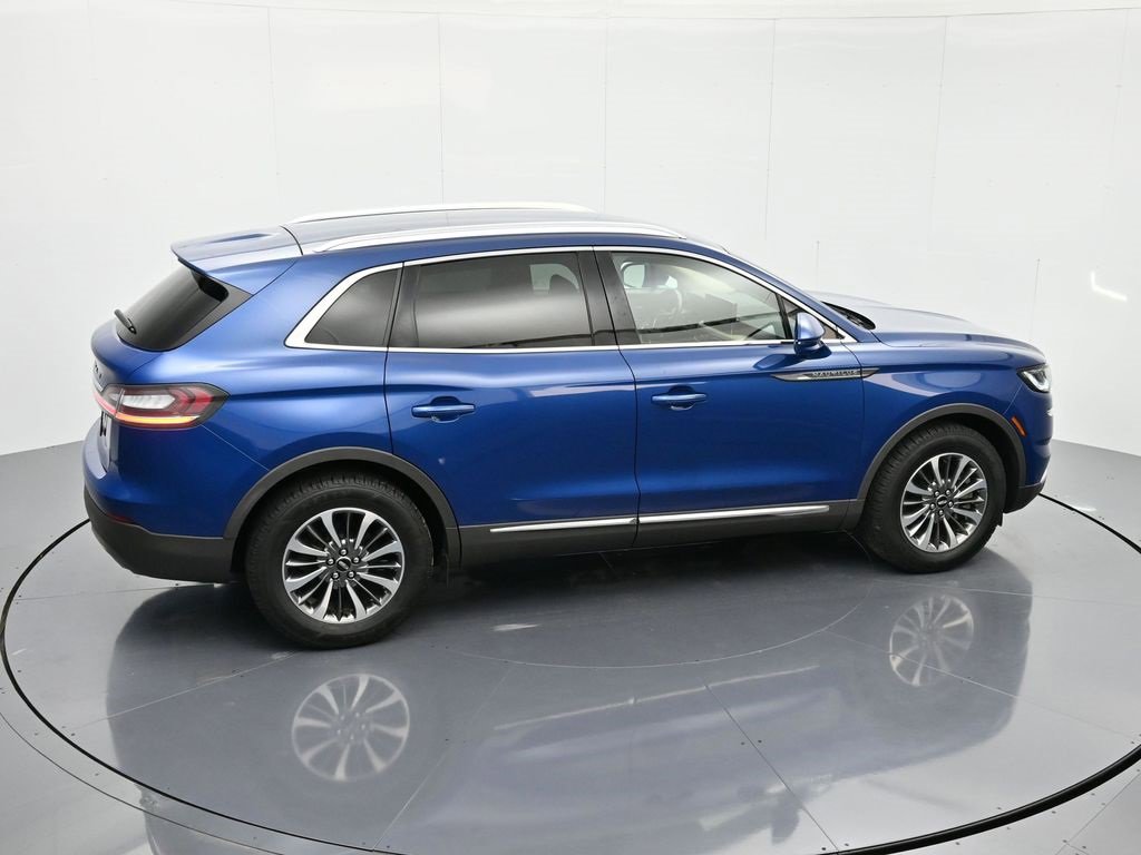 Used 2021 Lincoln Nautilus FWD w/ Equipment Group 101A image 30