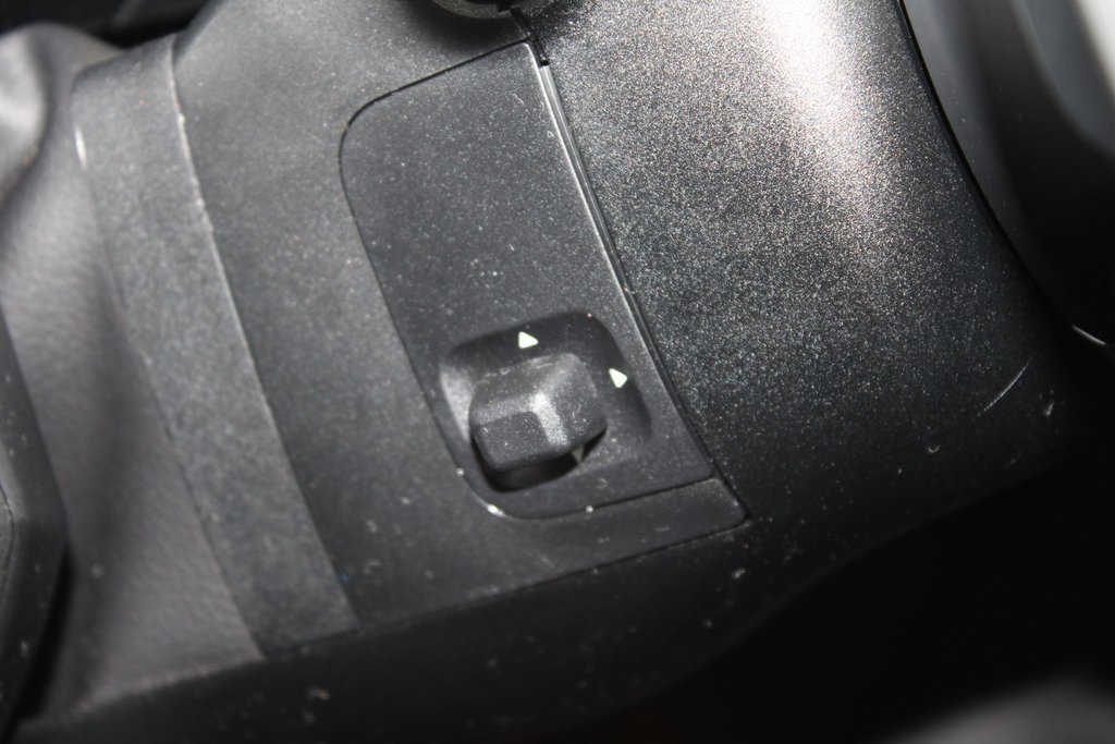 Used 2024 Mercedes-Benz GLC 43 AMG 4MATIC image 14