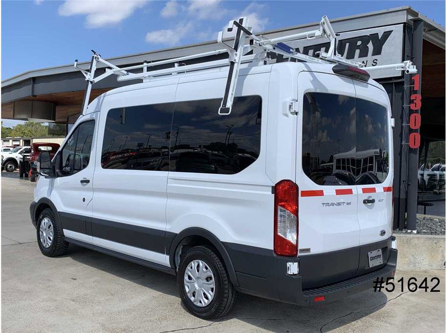 Used 2018 Ford Transit 150 XLT image 7