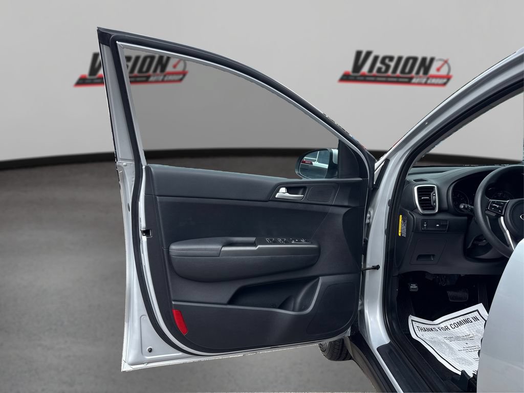 Used 2022 Kia Sportage LX FWD image 23