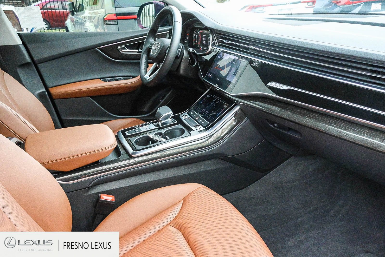 Used 2023 Audi Q8 Premium Plus w/ Premium Plus Package image 12