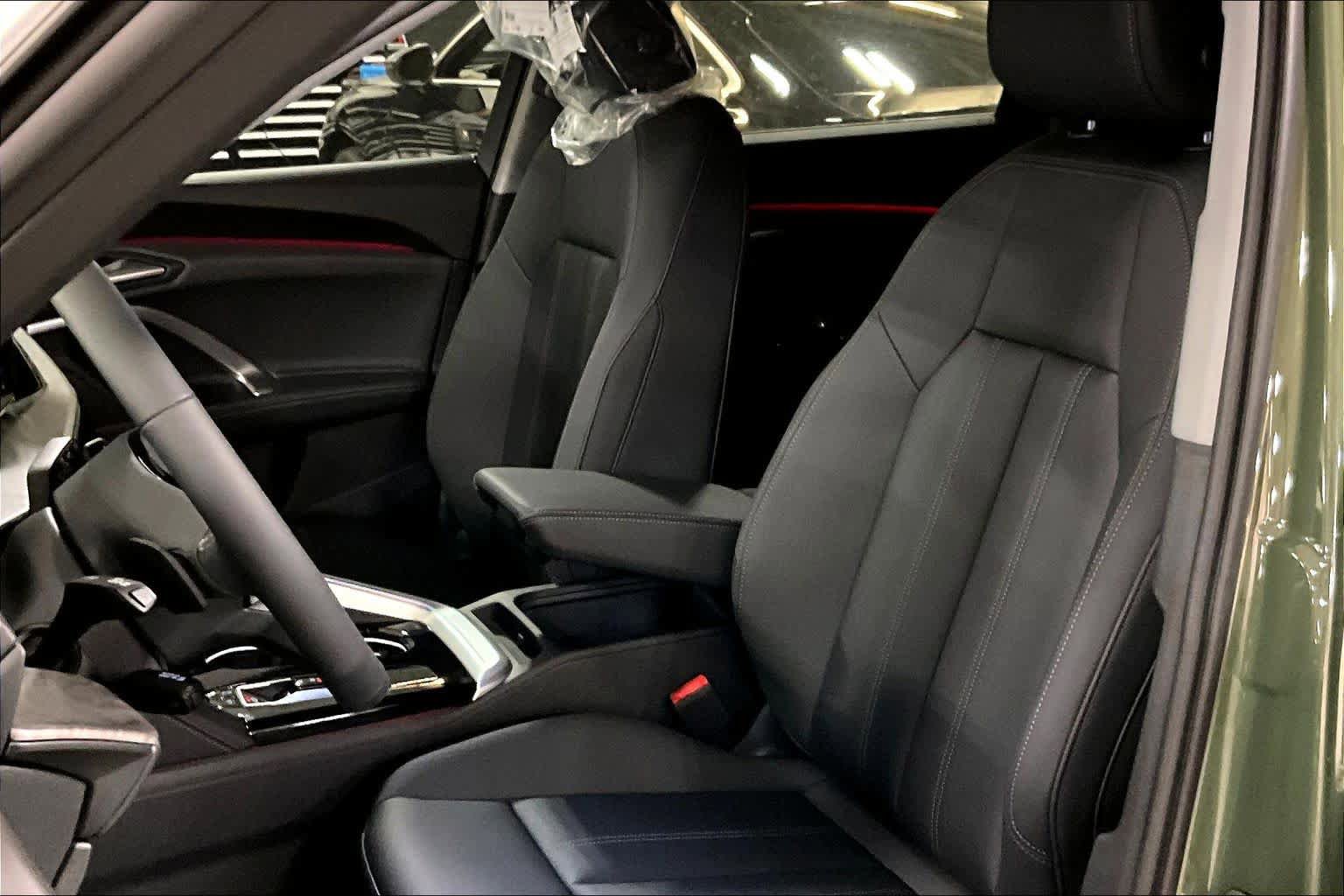 New 2026 Audi Q5 Premium AWD/4WD image 9