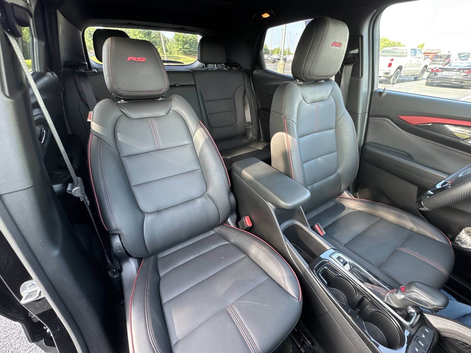 Used 2025 Chevrolet TrailBlazer RS w/ Convenience Package FWD image 25