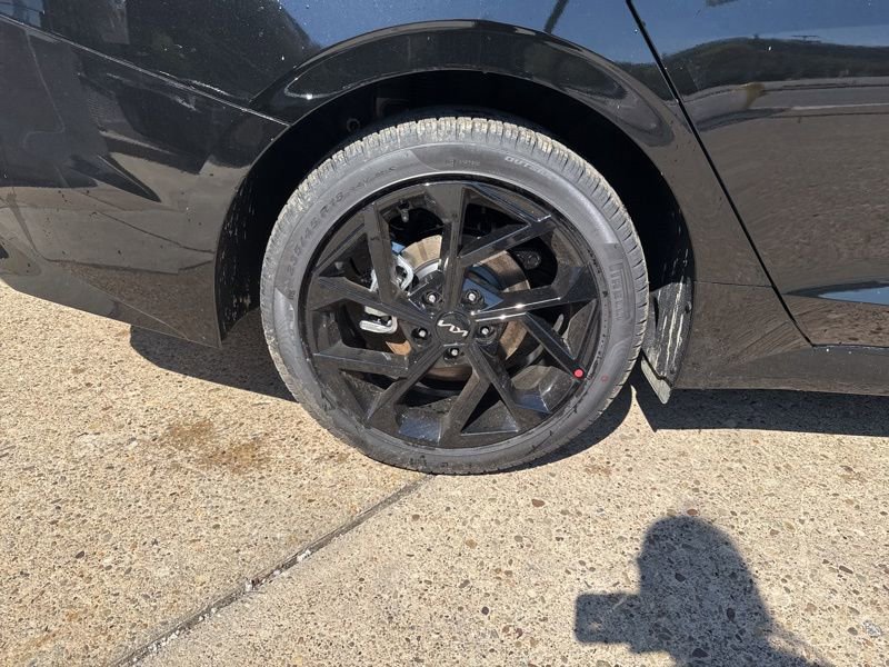 New 2026 Kia K5 GT-Line image 9
