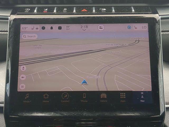 Certified 2025 Jeep Grand Cherokee L Limited w/ Luxury Tech Group II AWD/4WD image 27