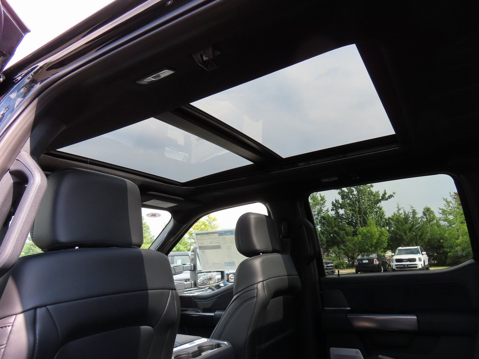 New 2026 Ford F250 Platinum image 20