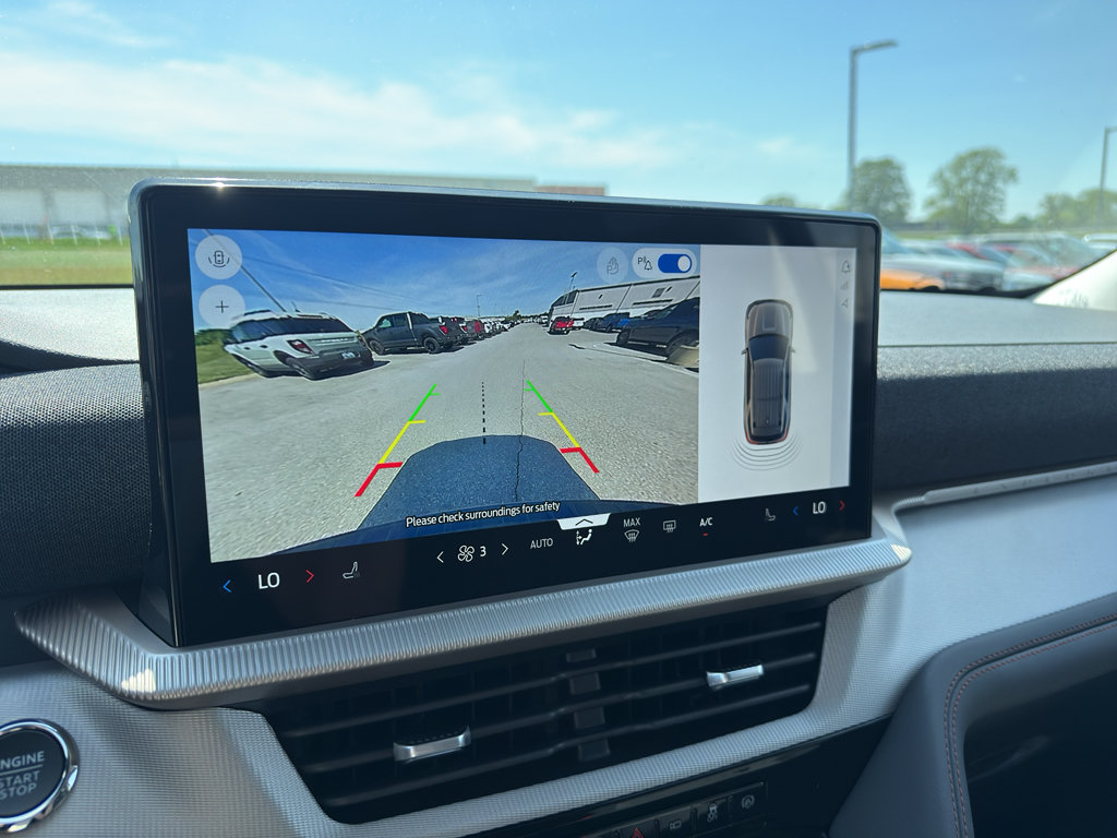 New 2026 Ford Explorer Active RWD image 31