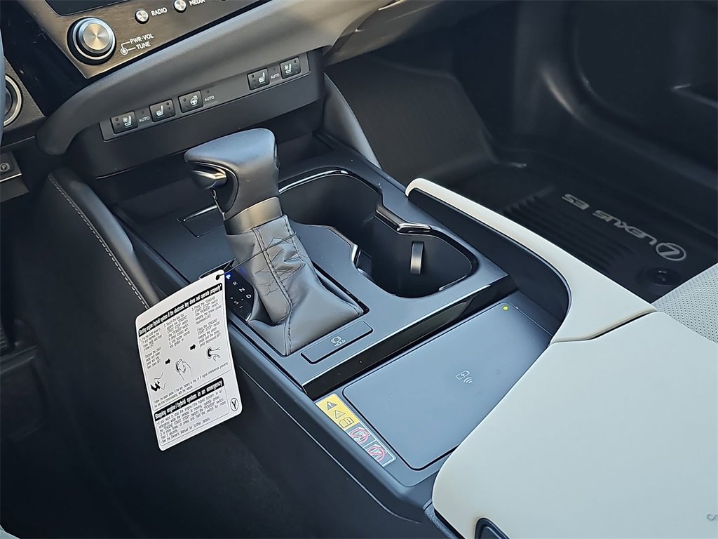 New 2025 Lexus ES 350 w/ Premium Package image 24