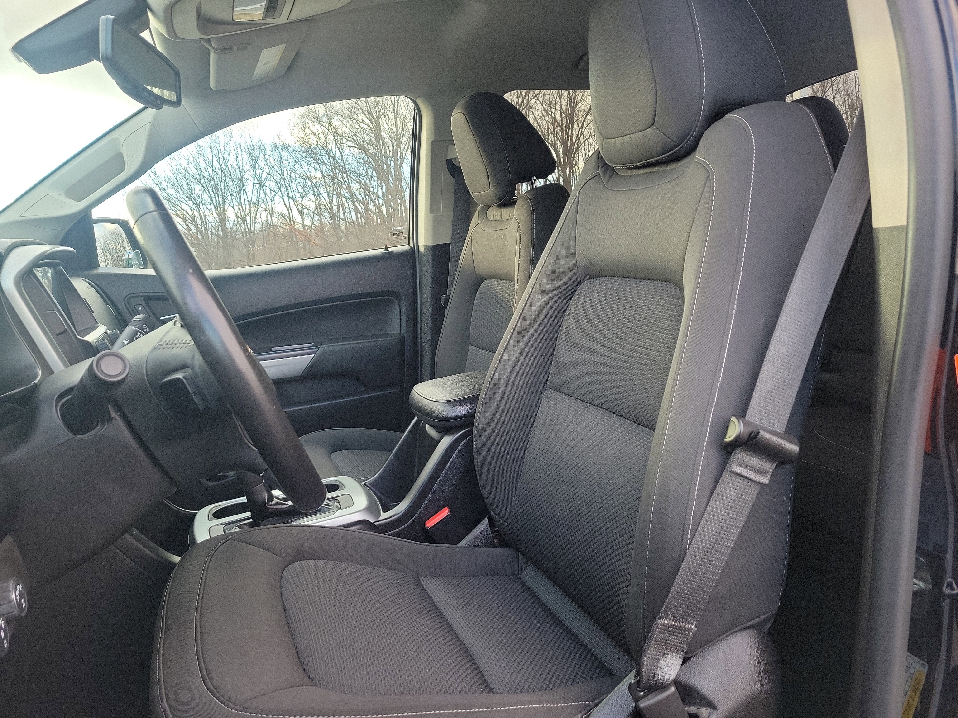 Used 2021 Chevrolet Colorado LT w/ Redline Special Edition image 11