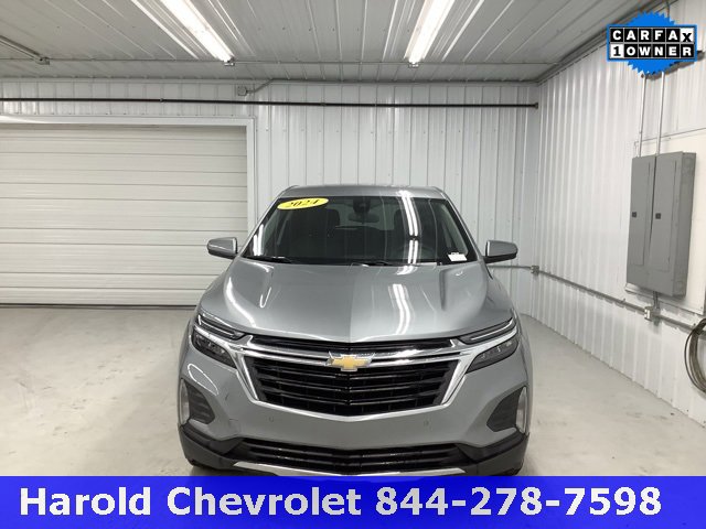 Used 2024 Chevrolet Equinox LT image 2