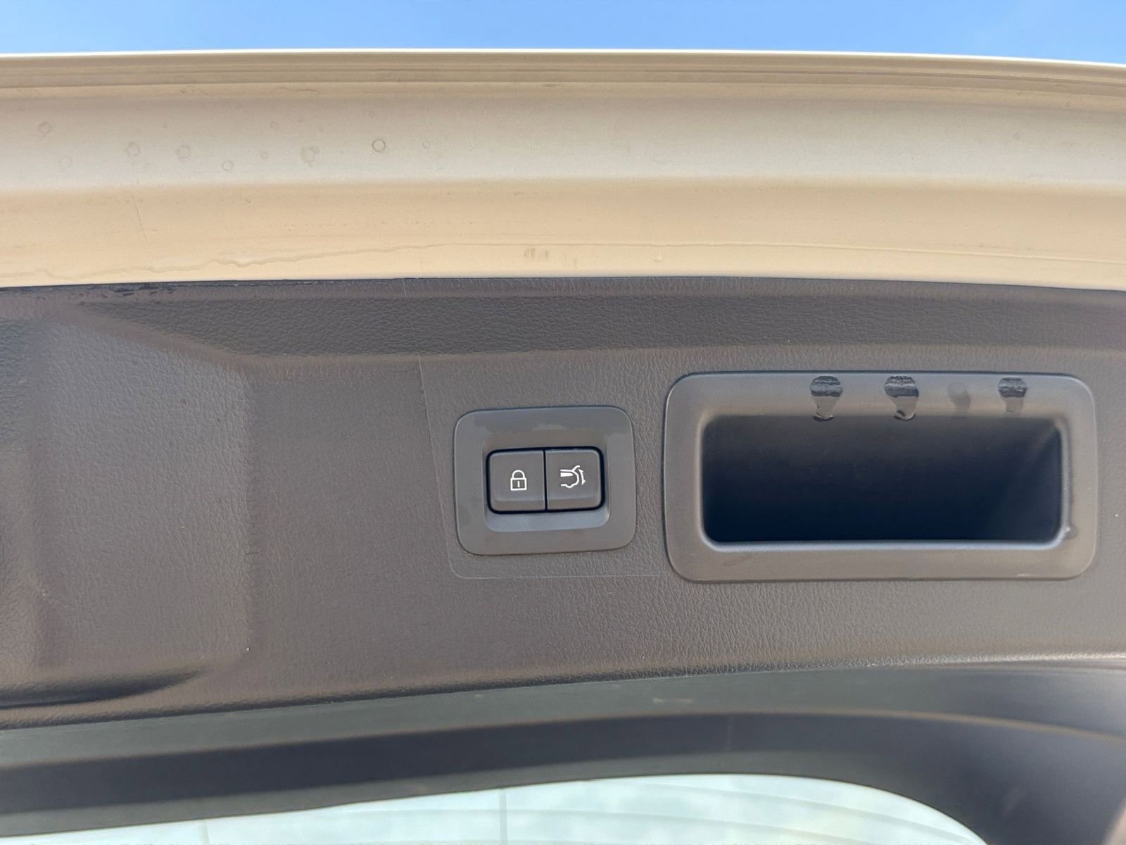 Used 2025 MAZDA CX-50 2.5 Hybrid w/ Premium Plus Pkg AWD/4WD image 23