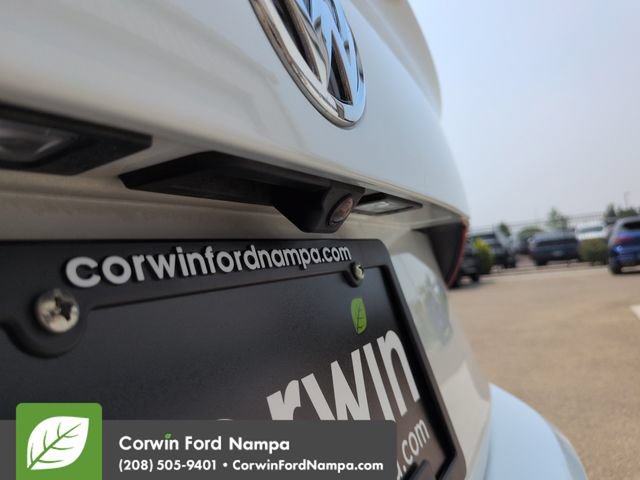 Used 2020 Volkswagen Jetta R-Line FWD image 30