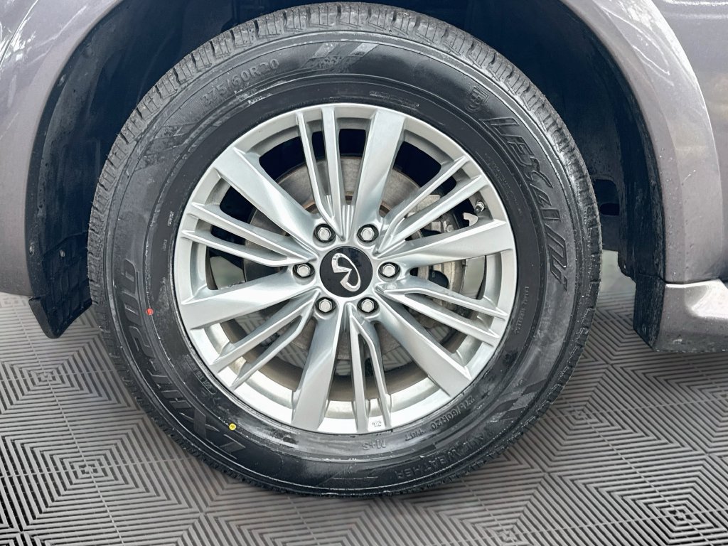 Certified 2024 INFINITI QX80 Luxe AWD/4WD image 35