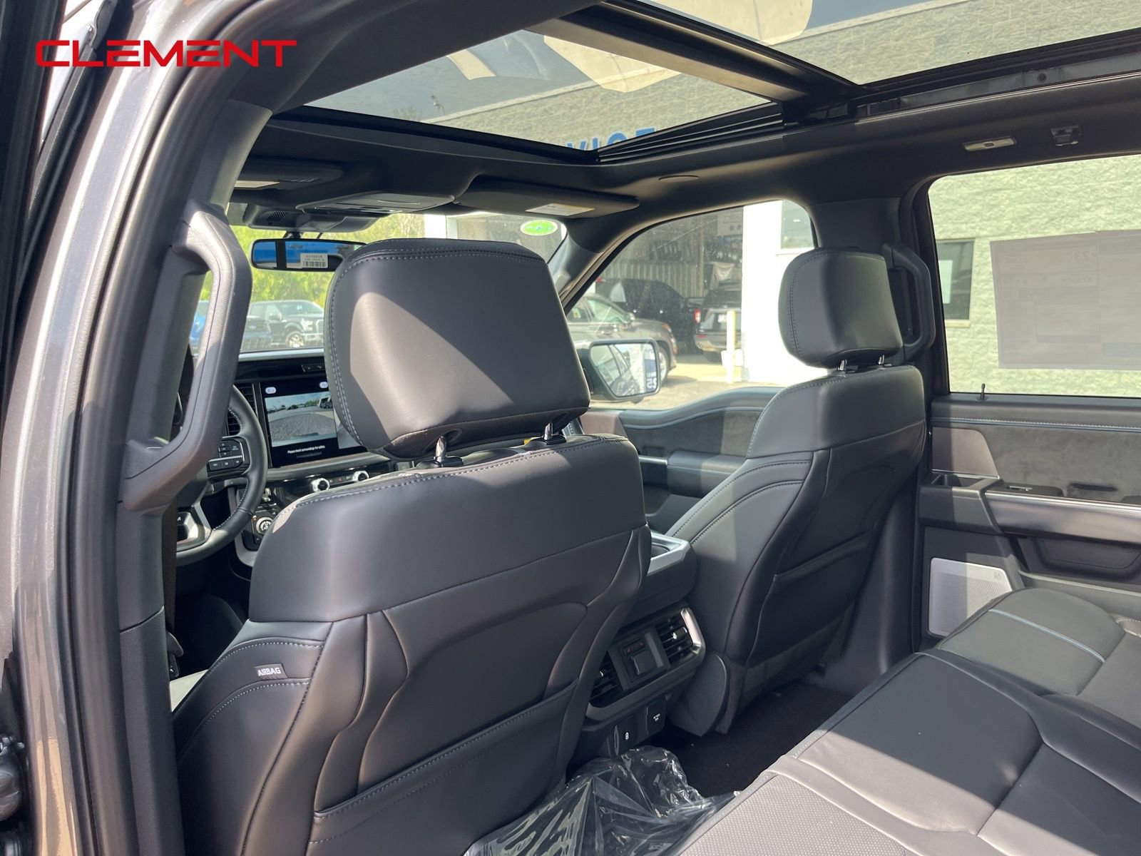 New 2025 Ford F150 Platinum w/ Equipment Group 702A High image 45