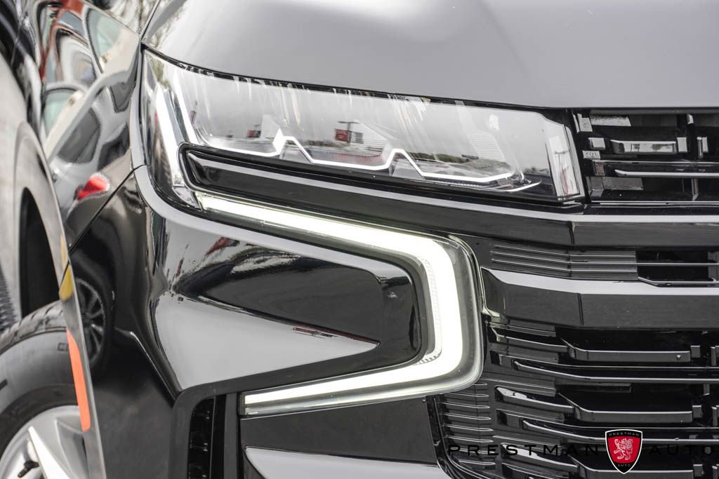 Used 2024 Chevrolet Suburban Z71 image 14