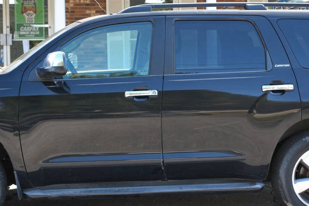 Used 2008 Toyota Sequoia Limited RWD image 16