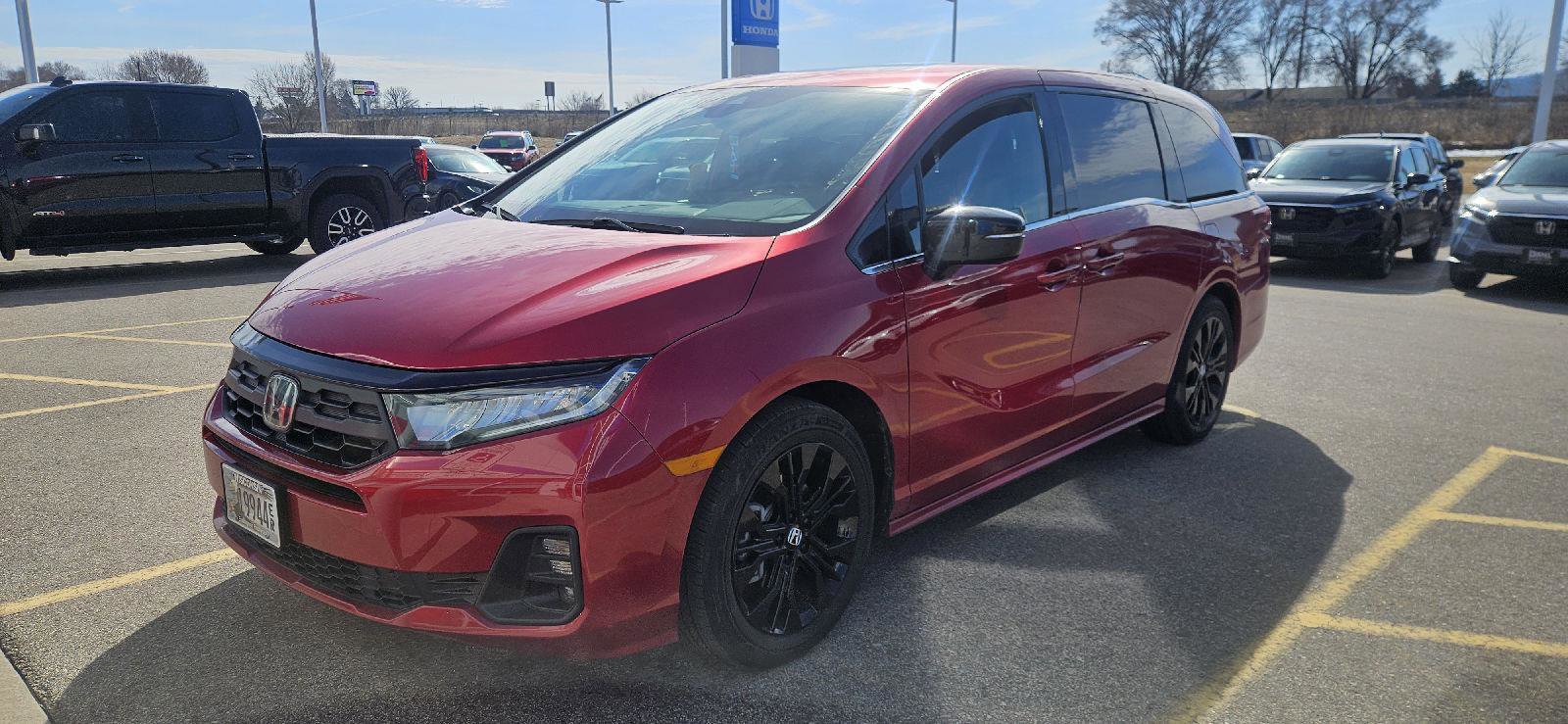 Used 2025 Honda Odyssey Sport-L image 2