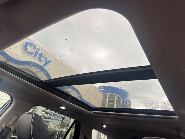 Used 2023 Honda Pilot Elite image 24