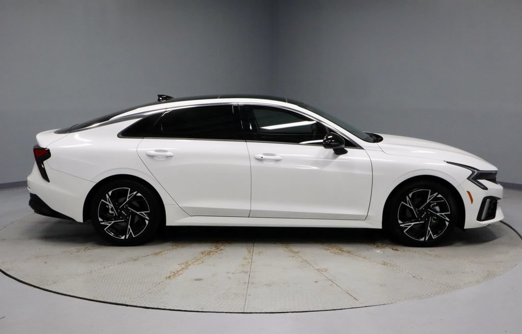 Used 2025 Kia K5 GT-Line w/ GT-Line Premium Package AWD/4WD image 7