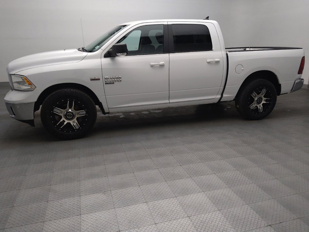 Used 2019 RAM 1500 Lone Star RWD image 2