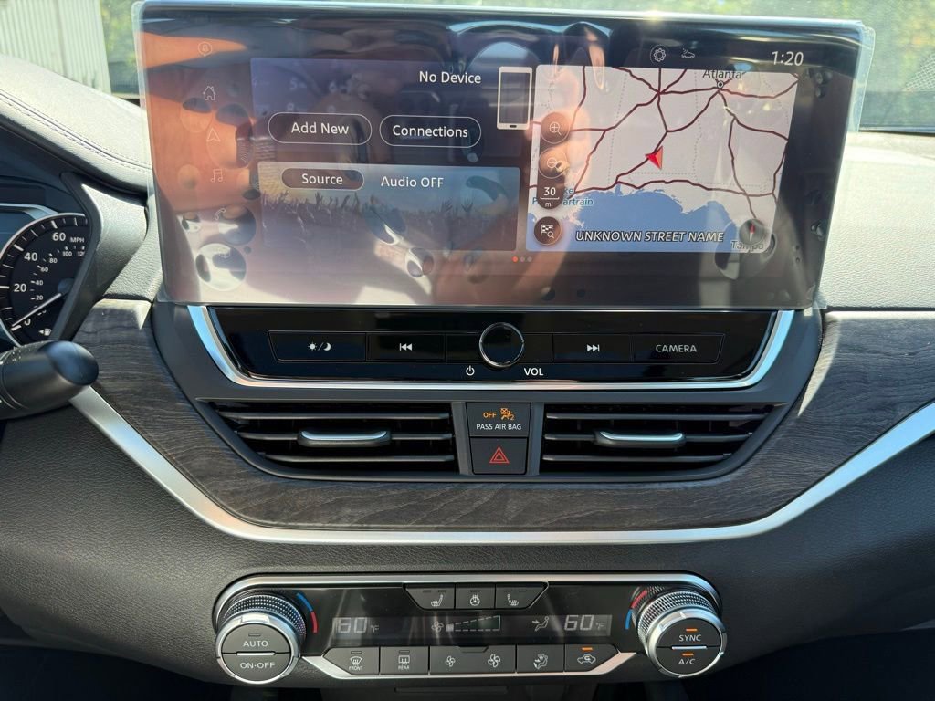 New 2025 Nissan Altima 2.5 SL image 17