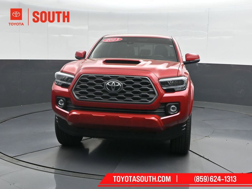 Used 2023 Toyota Tacoma TRD Sport image 6