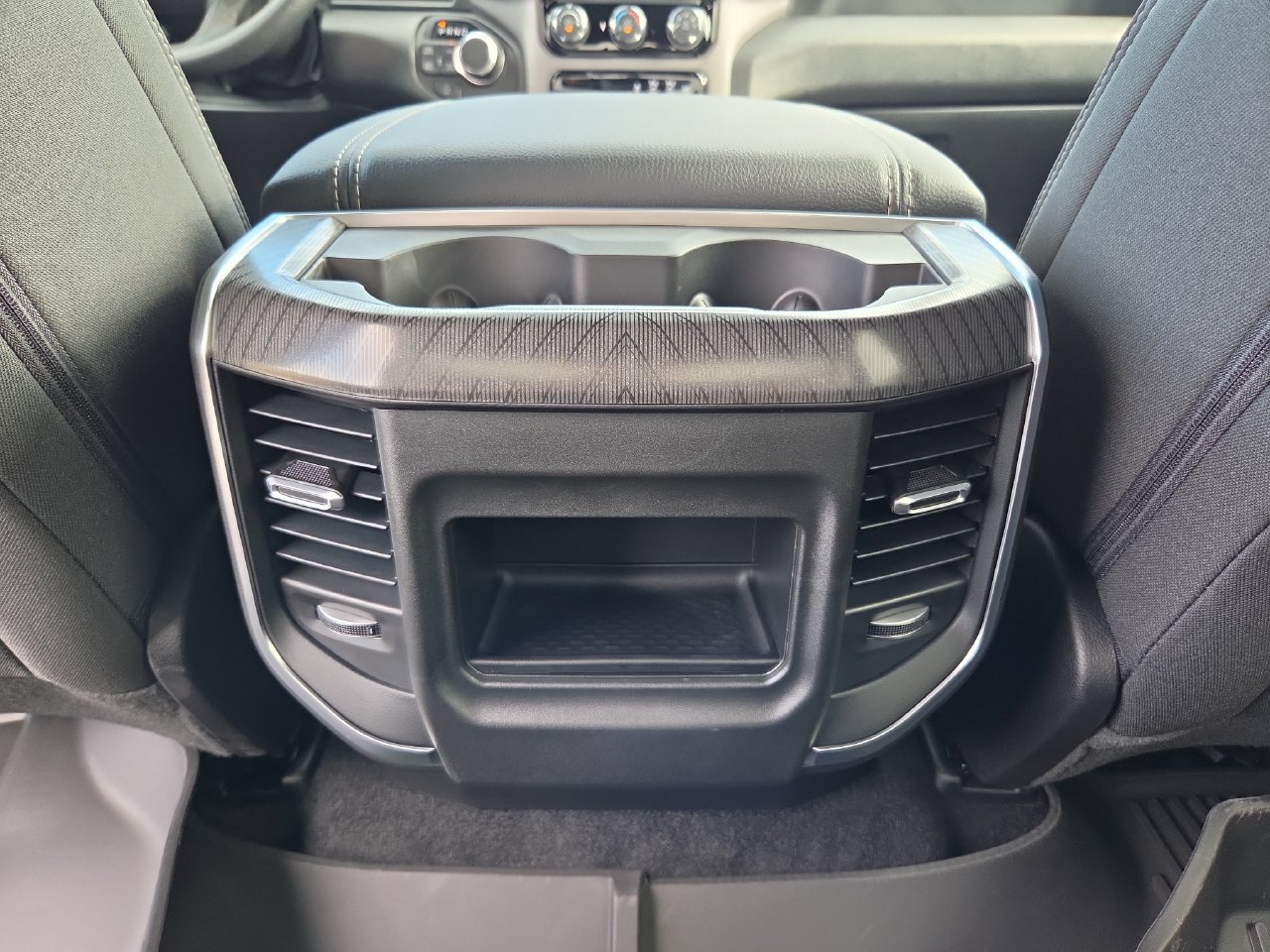 New 2026 RAM 1500 Big Horn w/ Night Edition AWD/4WD image 15