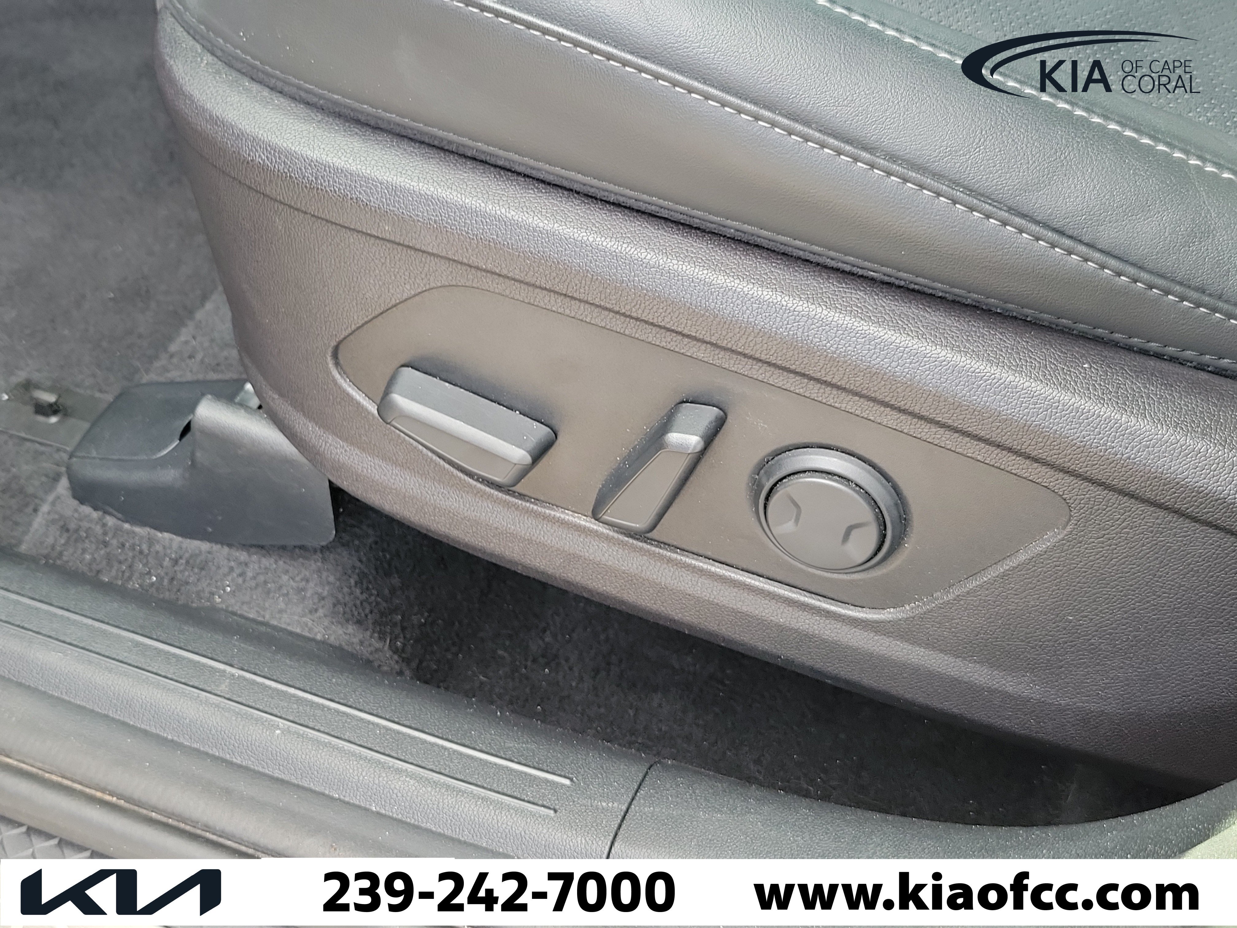 Used 2021 Kia Sorento SX AWD/4WD image 22