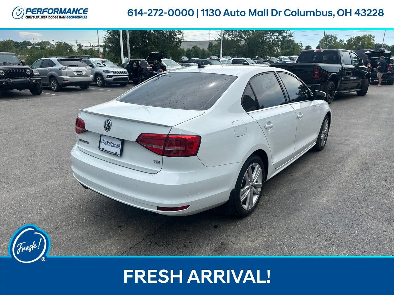 Used 2015 Volkswagen Jetta TDI SEL FWD image 4