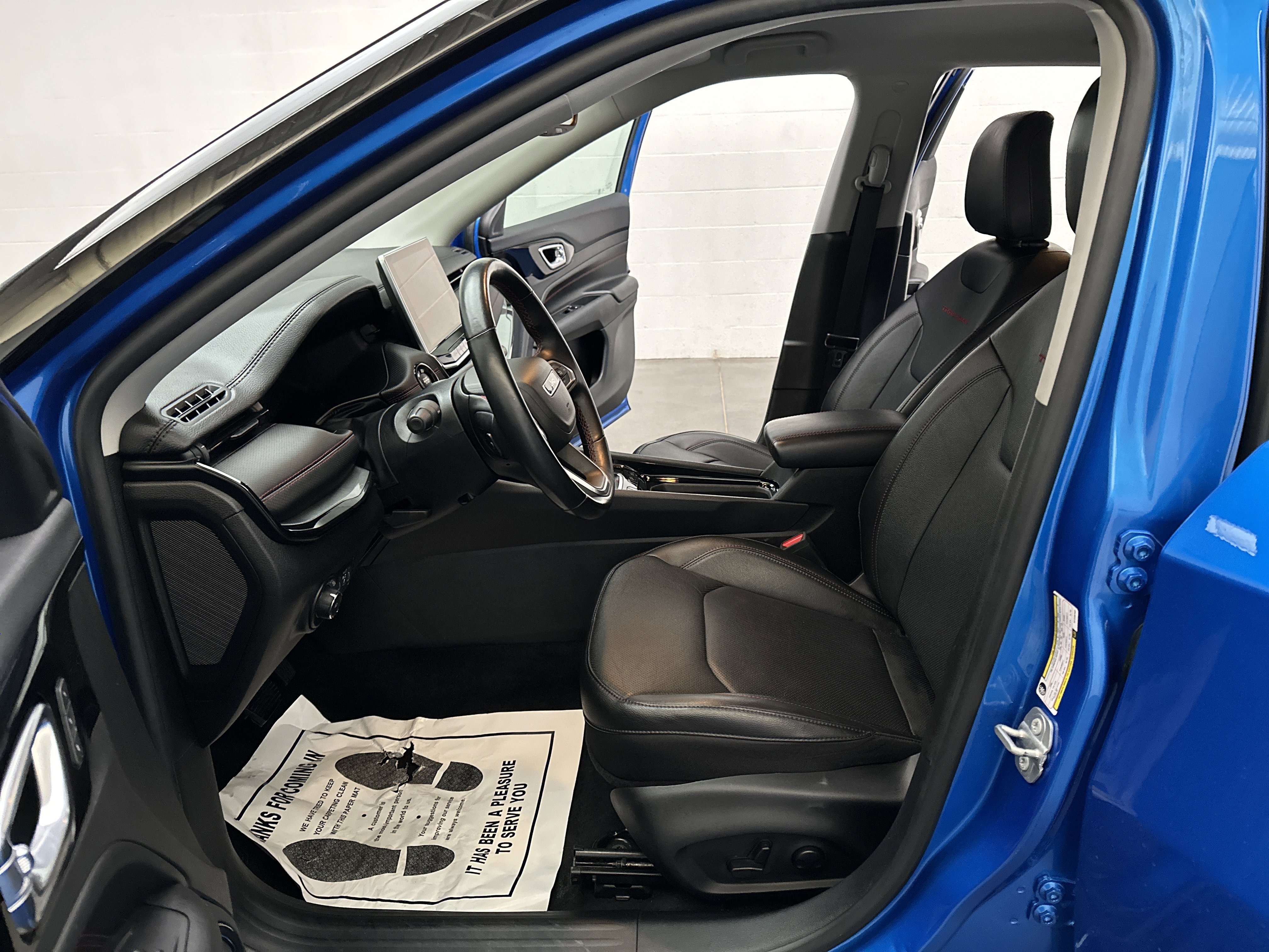 Used 2022 Jeep Compass Trailhawk w/ Trailhawk Elite Group image 17