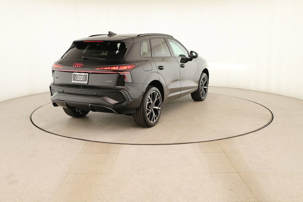 New 2026 Audi Q3 quattro 2.0T AWD/4WD image 6