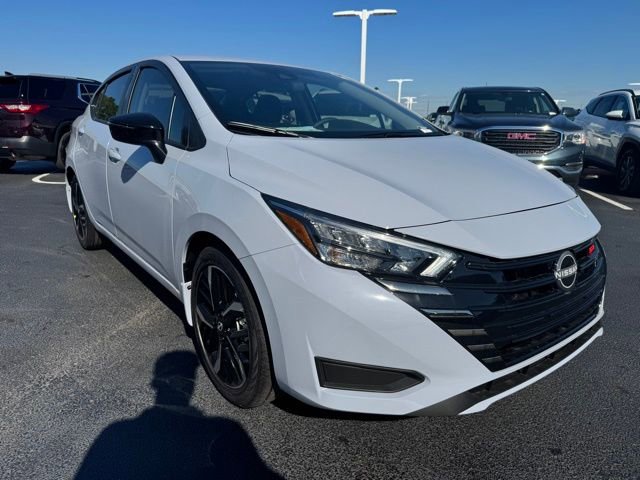 New 2025 Nissan Versa SR w/ Trunk Package image 7