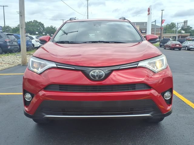 Used 2017 Toyota RAV4 XLE AWD/4WD image 17