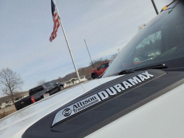 Used 2024 Chevrolet Silverado 3500 LTZ w/ LTZ Premium Package image 9