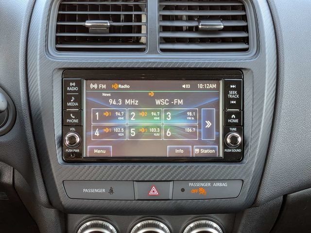 Used 2025 Mitsubishi Outlander Sport ES AWD/4WD image 19