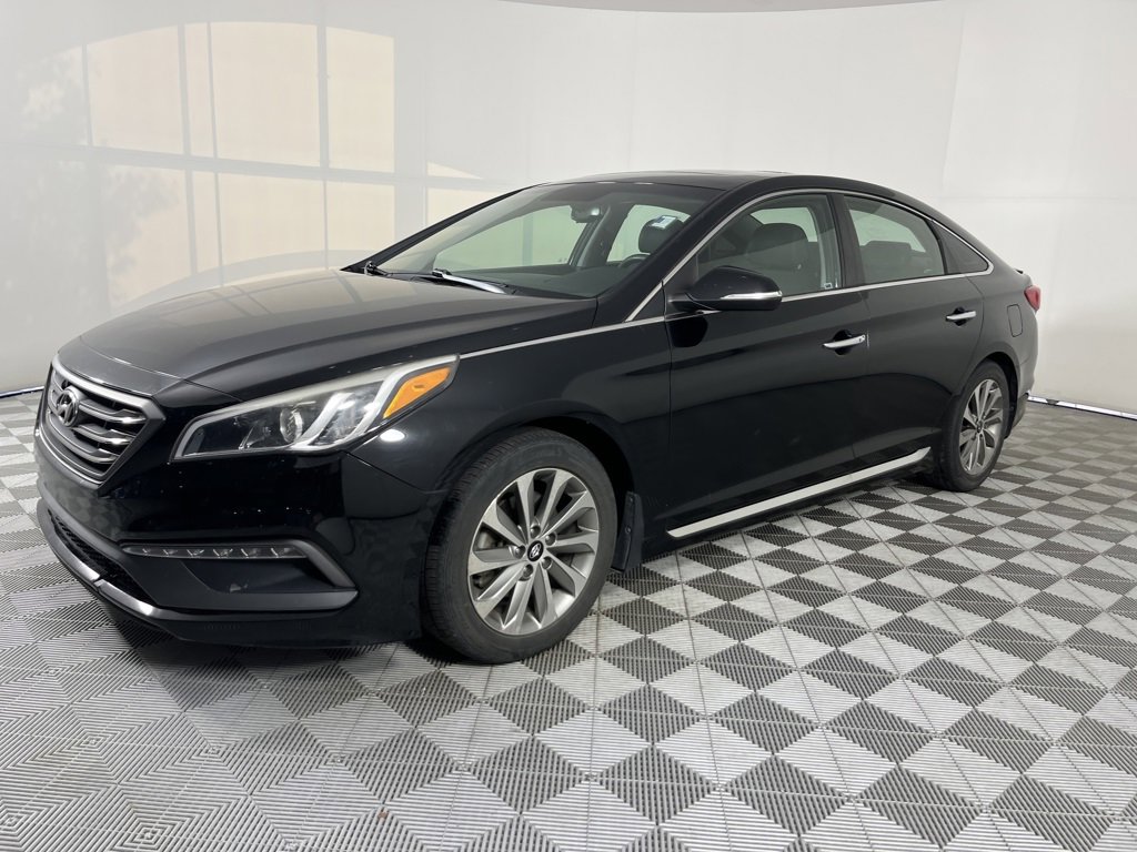 Used 2017 Hyundai Sonata Sport w/ Value Edition Package 02 image 3